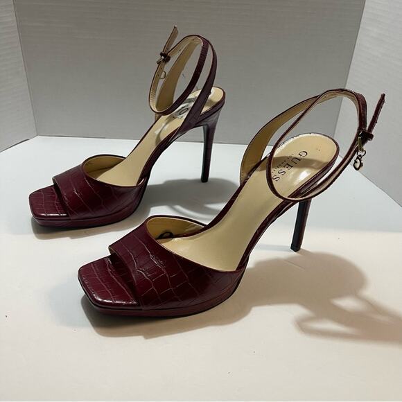 Guess tafton red‎ heels size 10 - Picture 1 of 8
